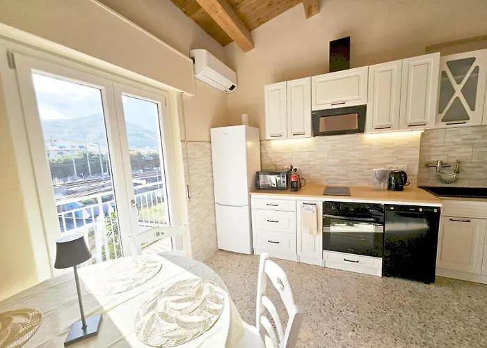 Nn- Beachside Stay Amantea Apartment